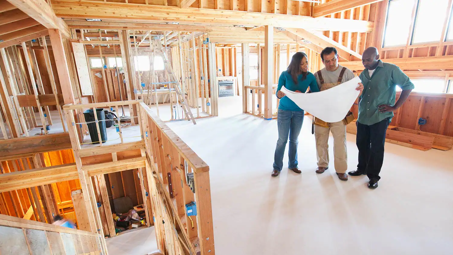How do I hire a good builder?
