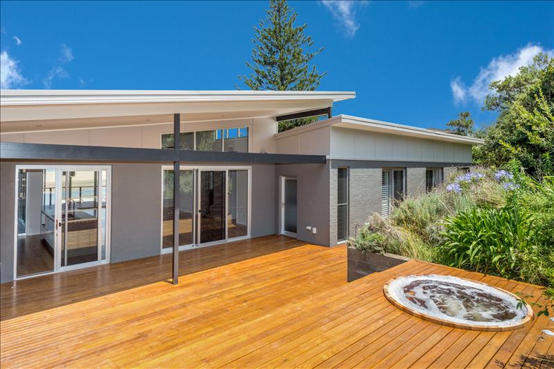 How much does it cost to build in Australia?